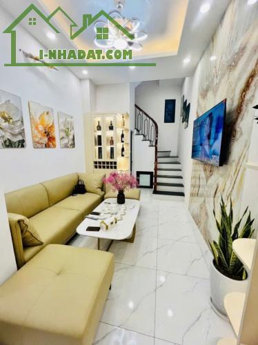 NHÀ ĐẸP HOÀNG MAI - FULL NỘI THẤT XỊN XÒ - THIẾT KẾ HIỆN ĐẠI - CÔNG NĂNG ĐẦY ĐỦ
