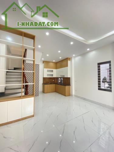 Gần ngay  Ql6 đúng  ,nhà mới tinh 5 tầng tại Biên Giang - Hà Đông , ô tô đỗ - 1