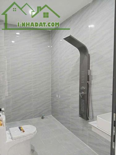 Nhà mới xây 1 lầu 1 trệt 5.8 tỷ/100m2, sân ô tô - 5