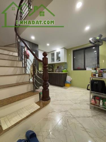 Nhà Phân Lô Phố Nhuệ Giang, Ô Tô Tránh, Trung Tâm An Ninh Tốt Nhất Hà Đông, 46m2 Giá 11 Tỷ - 3