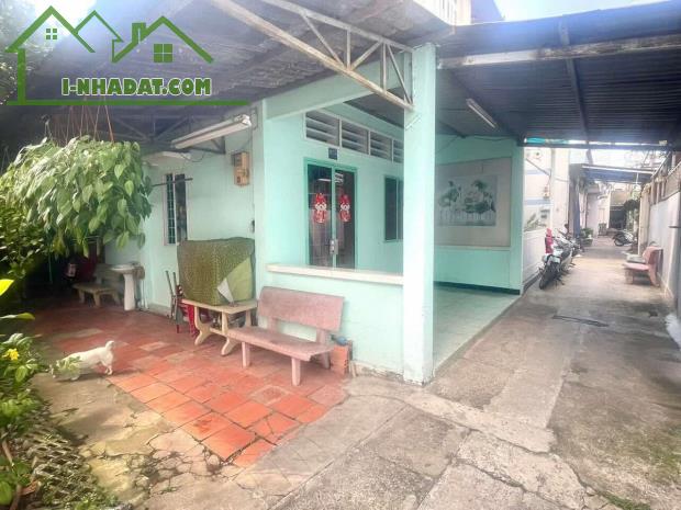 Bán Nhà Lê Văn Khương 122m2, ngang khủng 9m, full thổ cư, gắp bán giảm khủng