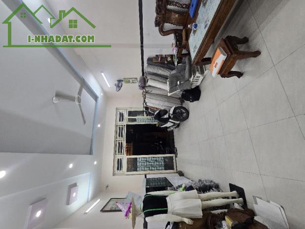 Bán nhà mặt tiền NB Tân Hương 92m²,1Lầu-8.5Tỷ-NGANG 5M - 1