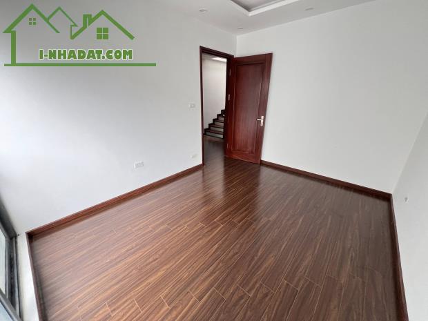 🏠 BÁN NHÀ PHỐ TRẠM - LONG BIÊN | 45M² x 5 TẦNG - NGÕ RỘNG Ô TÔ QUA NHÀ | GIÁ CHỈ 7.8 TỶ - 4