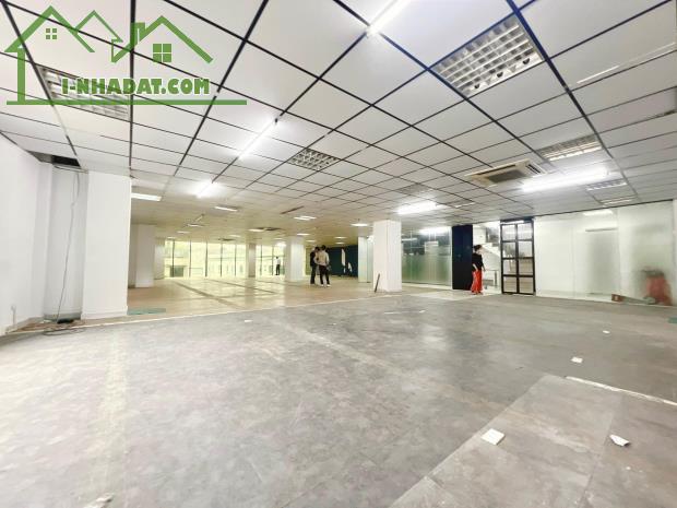 toà nhà văn phòng Long Biên, 255m x 6 tầng, mặt tiền 17.5m, vỉa hè, xe container quay đầu - 3