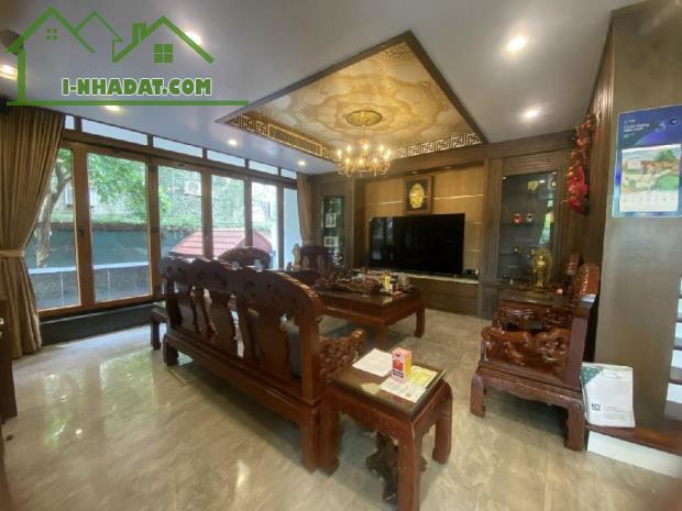 biệt thự sân vườn Nguyễn Sơn-Gia Thuỵ, 215m x 4tầng, mặt tiền 12m, ôtô tránh, ôtô vào nhà - 2