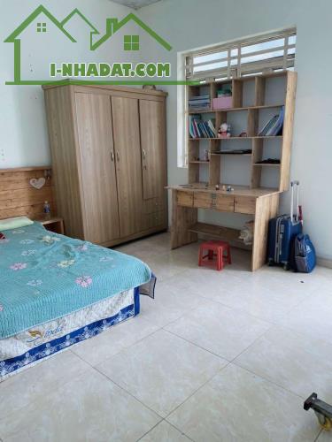 Bán nhà 95m2, 2T, hẻm 7m, ngay chợ Thuận Giao, nhỉnh 3 tỷ, đường 22 tháng 12, Thuận An, BD - 2