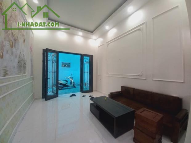Bán nhà Thiên Lôi, Vĩnh Niệm, Lê Chân, Hải Phòng. 3,5 tầng, 48,8m2, 2,75 tỷ. Ngang 3,85m,
