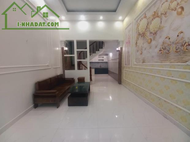 Bán nhà Thiên Lôi, Vĩnh Niệm, Lê Chân, Hải Phòng. 3,5 tầng, 48,8m2, 2,75 tỷ. Ngang 3,85m, - 2