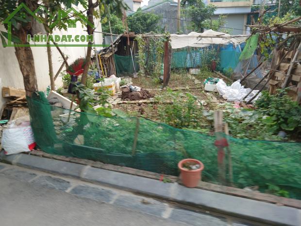 Bán lô đất chính chủ 50m2 ô tô vào đất đường Cổng Hậu, Kim Chung giá chỉ 4.5 tỷ
