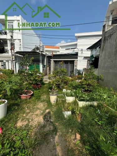 BÁN LÔ ĐẤT HẺM ĐƯỜNG NGUYỄN KHUYẾN, VĨNH HẢI, NHA TRANG