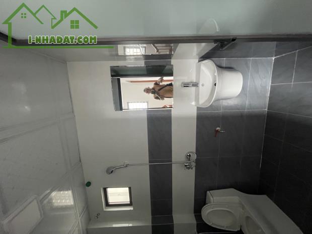 Nghỉ Lễ cũng bán. Biên Giang, Hà Đông. 36m², 5 tầng, mặt tiền 4,5m. Nhà mới ở luôn - 2