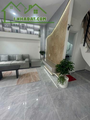 Nhà hiếm dưới 6 tỷ được 4PN, 4 mặt thoáng Xô Viết Nghệ Tĩnh, BT - 5 tầng, 39m2. chỉ 5,850 - 2