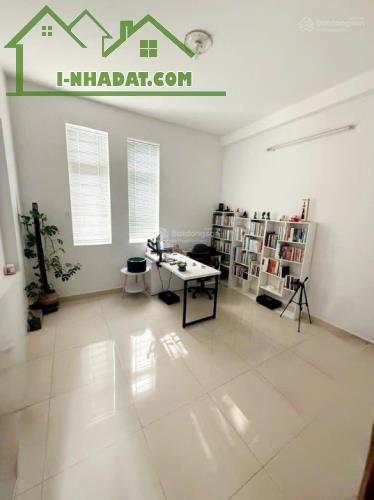 Bán nhà KDC Bình Hưng đối diện Bến xe Quận 8, 100m2 - chỉ nhỉnh 8 tỷ - 3