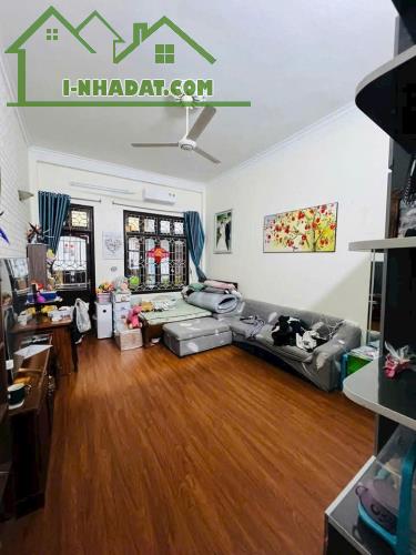 Xuân La, DT 55M2x4T, MT 4.2M, giá 19 tỷ  Ô TÔ TRÁNH - GARA Ô TÔ - PHÂN LÔ BÀN CỜ - VỈA HÈ - 2