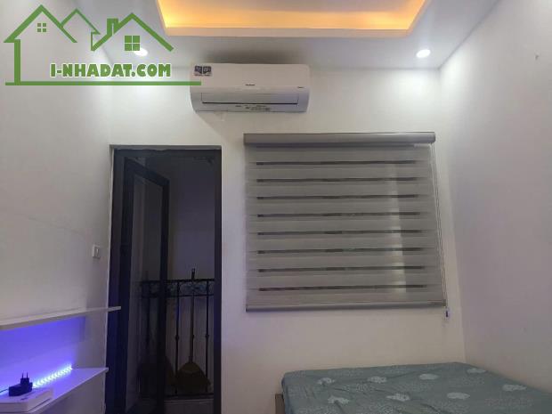 Cho thuê căn hộ chung cư tầng 2 , 2 phòng ngủ 1 vệ sinh tại Phúc Diễn, Bắc Từ Liêm - 2