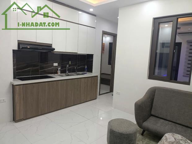 Cho thuê căn hộ chung cư tầng 2 , 2 phòng ngủ 1 vệ sinh tại Phúc Diễn, Bắc Từ Liêm - 4