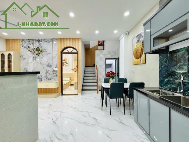 🔥🔥CHÀO BÁN SIÊU PHẨM ĐẸP TUYỆT, CÓ PHÒNG NGỦ DƯỚI TRỆT - ĐƯỜNG CÂY TRÂM - GÒ VẤP - 2