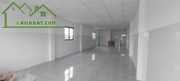 nhà 8,5 triệu mới 100 % gần trường đại học FPT - 1