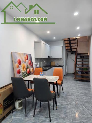 Bán nhà dân xây Trương Định, 5T, MT 9m, 5,7 tỷ, Lh: 0984417892. - 1