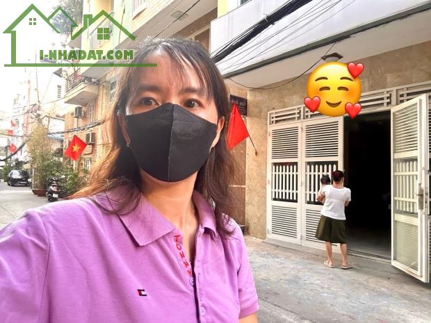 CHÍNH CHỦ CẦN BÁN CĂN ĐƯỜNG SỐ - GIOA THÔNG THUẬN TIỆN - QUA QUẬN 1 CHỈ 3 PHÚT- THÔNG RA - 4