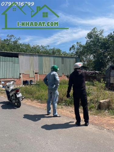 Đất nền giá rẻ sổ riêng thổ cư 1 sẹc Phùng Hưng An Viễn giá bán 1 tỷ 1/nền.LH 0799 216 - 2