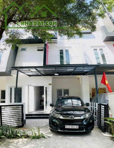 BIỆT THỰ CAO CẤP VALENCIA RIVERSIDE 3TẦNG DT75M,ĐƯỜNG TRƯỚC NHÀ 10M,CHỈ 5.5TỶ TL,PHÚ HỮU