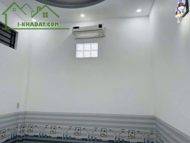 Chủ Ngộp Bán gấp nhà 157m2 Bà Điểm Hóc Môn 800tr – SHR – ở ngay - 4