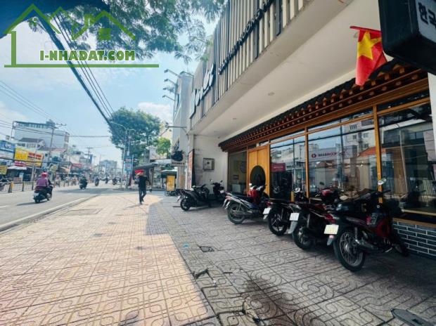 C145🔥 BÁN NHÀ MẶT TIỀN NGUYỄN THỊ THẬP, QUẬN 7 – DÒNG TIỀN ỔN ĐỊNH 60 TRIỆU/THÁNG 🔥 - 4