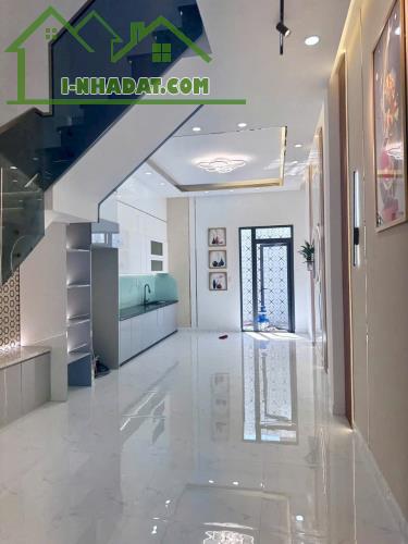 Bán Nhà HXH Mặt Tiền Đường Hương Lộ 2, P. Bình Trị Đông A, Q. Bình Tân. Diện tích - 3