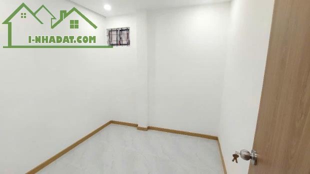 Bán nhà góc 2 tầng ngay chợ Rạch Cát Quận 8 giá 2,7 tỷ còn thương lượng - 3
