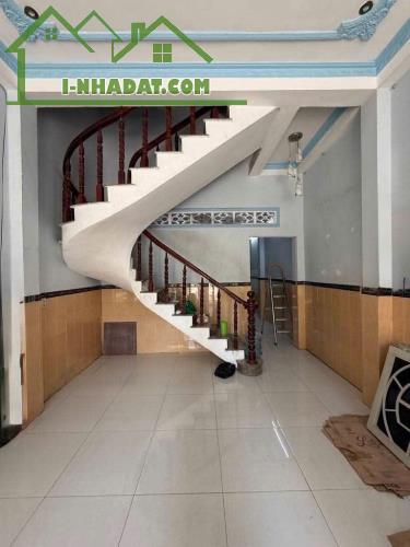 --Bán nhà mặt tiền Quảng Hiền, phường 11, Tân Bình; (5*16); 9,5 tỷ - 2 tầng