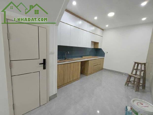 NHÀ SIÊU ĐẸP - OTO ĐỖ CỬA - Ở THANH TRÌ HÀ NỘI - 2