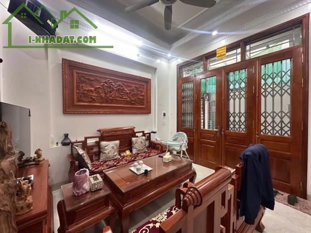 BÁN NHÀ 2.65 TỶ 3 TẦNG 71M2 ( HƯỚNG BẮC ) NGÕ KHU BÃI VƯỢT - 1
