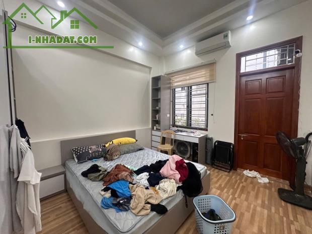 BÁN NHÀ 2.65 TỶ 3 TẦNG 71M2 ( HƯỚNG BẮC ) NGÕ KHU BÃI VƯỢT - 4