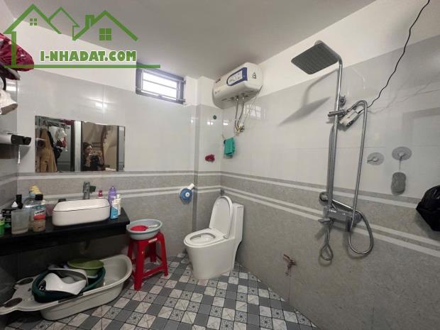 BÁN NHÀ 2.65 TỶ 3 TẦNG 71M2 ( HƯỚNG BẮC ) NGÕ KHU BÃI VƯỢT - 5