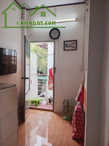 Bán nhà Bùi Thế Mỹ, P10, Tân Bình, gần Lạc Long Quân, 2 tầng, chỉ hơn 1 tỷ