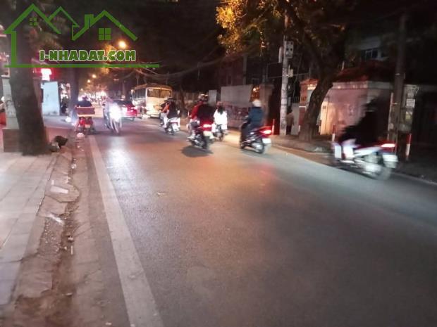 NHÀ MẶT PHỐ HOÀNG HOA THÁM - TÂY HỒ - NHÀ 2 MẶT TIỀN - 1 MẶT PHỐ VÀ 1 MẶT NGÕ - XÂY 5 TẦNG - 3