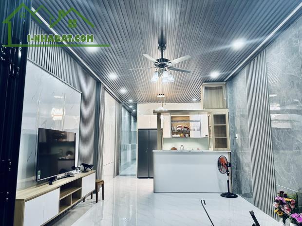 📣📣CHÍNH CHỦ CẦN BÁN GẤP NHÀ 2 TẦNG BTCT + (TẶNG KÈM 2 CĂN NHÀ CẤP 4 ĐANG CÓ DÒNG TIỀN - 3