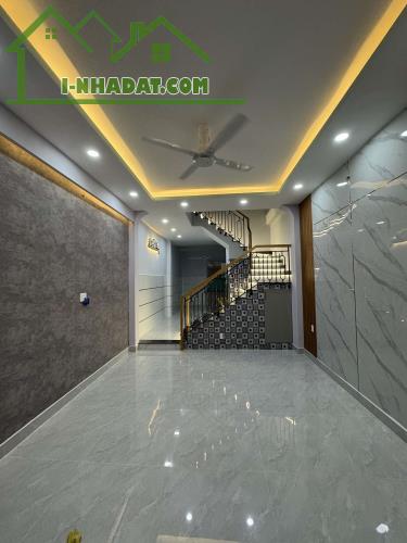 NHÀ ĐẸP THẠCH LAM – XE HƠI TRÁNH NHAU – 4 TẦNG – 4PN – CHỈ 7.4 TỶ! - 1