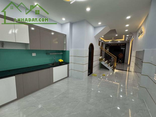 NHÀ ĐẸP THẠCH LAM – XE HƠI TRÁNH NHAU – 4 TẦNG – 4PN – CHỈ 7.4 TỶ! - 2