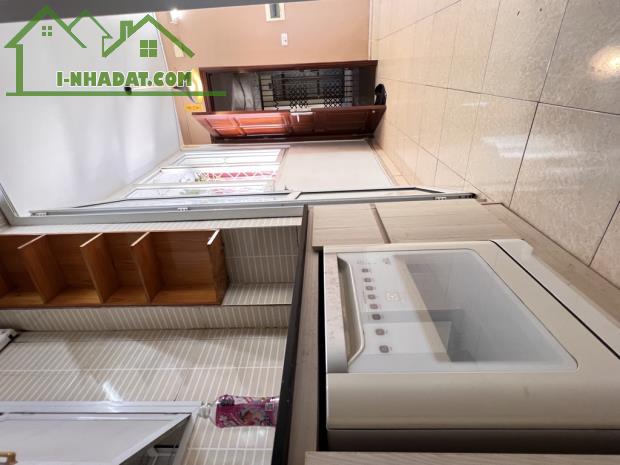 Bán Căn Hộ Nguyễn Văn Cừ, Long Biên 45m2, chỉ 3,25 tỷ