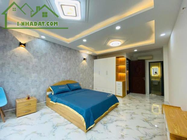 Đi nước ngoài định cư bán gấp nhà ở đường Phú Mỹ, phường 22, quận Bình Thạnh, giá 2 tỷ 550 - 3