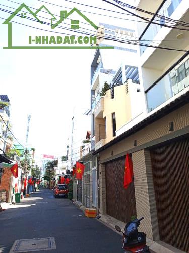 CẦN BÁN GẤP NHÀ MT ĐƯỜNG QUÁCH HỮU NGHIÊM, TÂN PHÚ, 125 M2, 2 LẦU CHỈ 12,8 TỶ.
