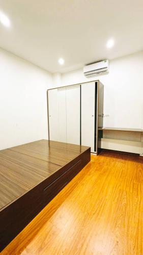 Ô TÔ CON ĐỖ CỬA. NGAY GẦN PHỐ -  HÀNG XÓM KĐT KIẾN HƯNG - 5