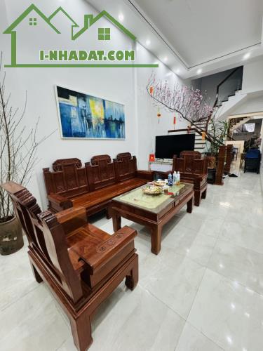 NHÀ ĐẸP SÁT PHỐ TẠ QUANG BỬU, HAI BÀ TRƯNG, 2 MẶT NGÕ TRƯỚC SAU, DT 79M2 x 4T GIÁ 22,3 TỶ - 1