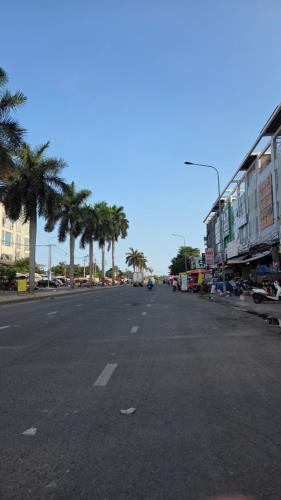 SIÊU PHẨM ĐẤT MT KHU CHỢ BÌNH ĐIỀN Q8 – MẶT TIỀN ĐƯỜNG NHỰA 25M CÓ VỈ HÈ - 80M2 - 4 TỶ HƠN - 1