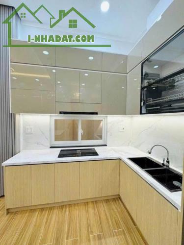 Nhà phố giá rẻ sổ hồng riêng thổ cư pháp lý chuẩn 100% - 4