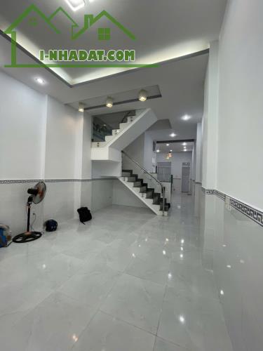Bán Gấp nhà Liên khu 8-9 Gò Xoài hẻm 5m thông 64m2,2 Tầng Nhỉnh 4 tỷ