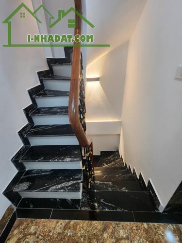 BÁN NHÀ 7T GẦN HỒ VÕ THỊ SÁU, HAI BÀ TRƯNG, NHÀ ĐẸP THANG MÁY XỊN SÒ, DT 42M2 GIÁ 17,9 TỶ - 4