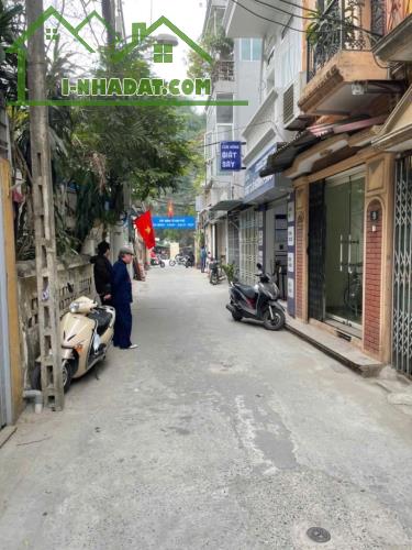 BÁN NHÀ CẦU GIẤY ĐƯỜNG TRẦN CUNG NGÕ 82, DT 50M * 3 TẦNG * GIÁ 10,8 TỶ - 2